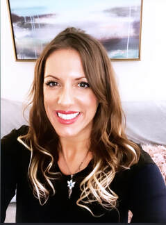 Photo of Elizabeth Armstrong